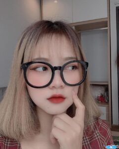 Phú Yên Clip gái xinh 2k nóng hổi vừa thổi vừa ngắm